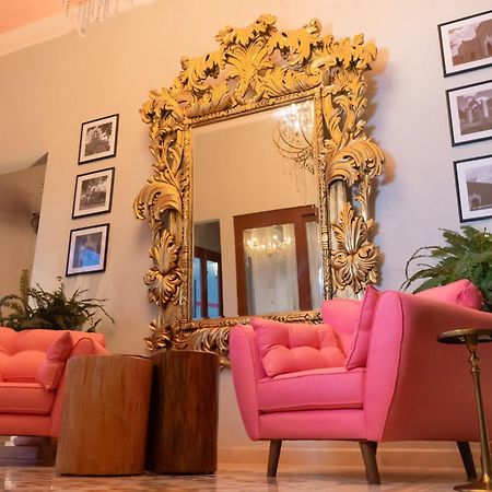 Hostal Poquito A Poquito Вальядолид Экстерьер фото