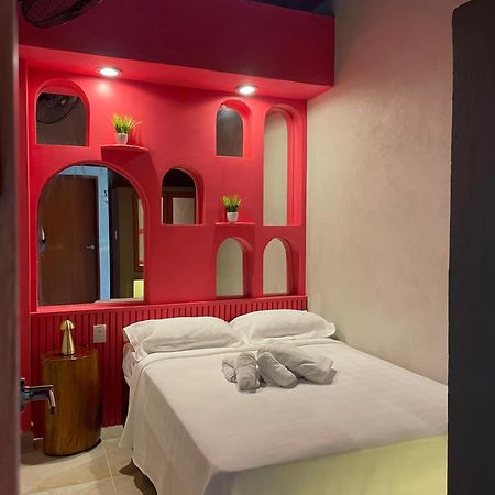 Hostal Poquito A Poquito Вальядолид Экстерьер фото