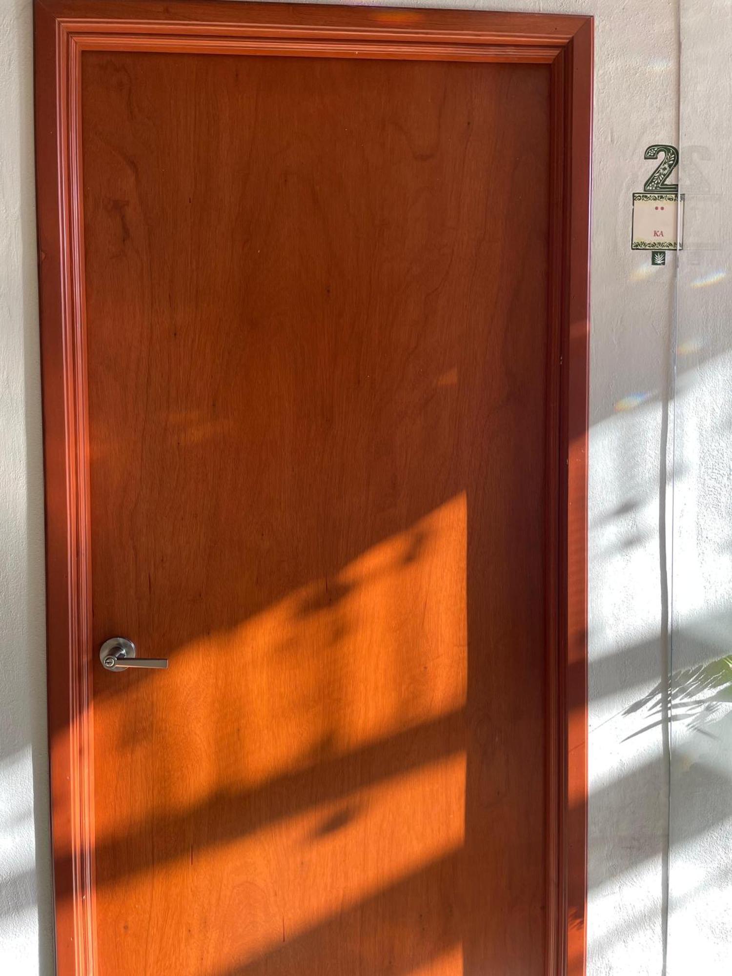 Hostal Poquito A Poquito Вальядолид Экстерьер фото